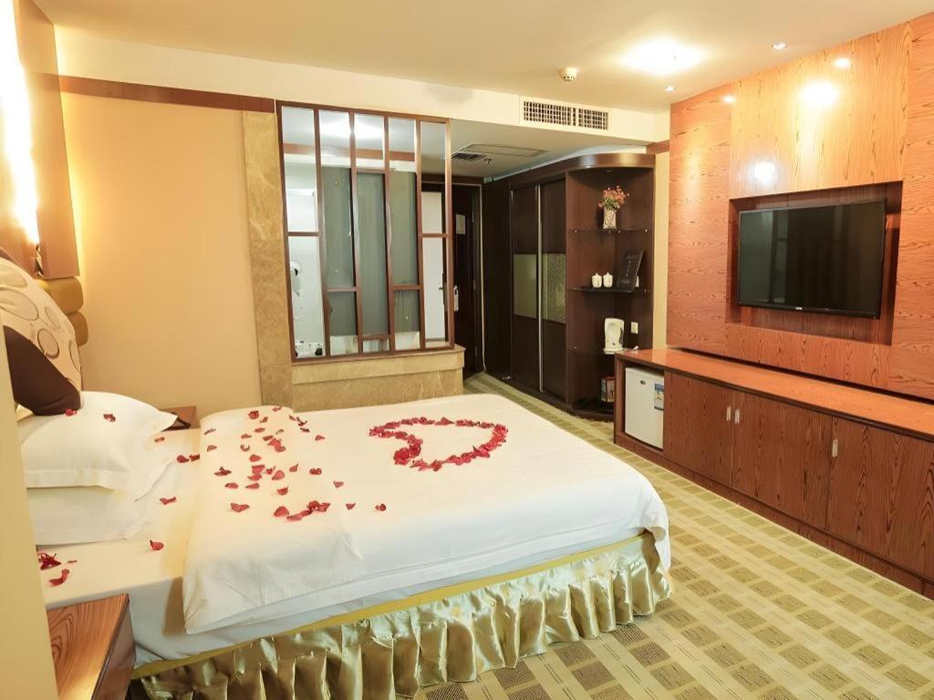 Airport Liwan Hotel Guangzhou Eksteriør billede