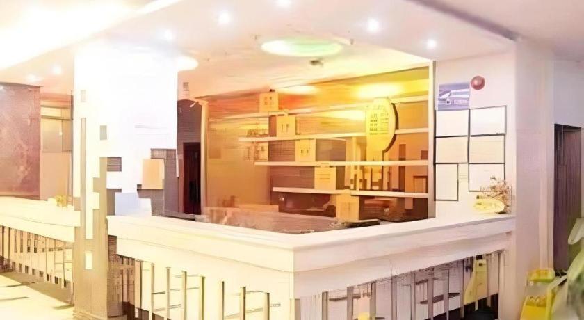 Airport Liwan Hotel Guangzhou Eksteriør billede